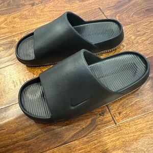 Nike Calm Men’s Slides